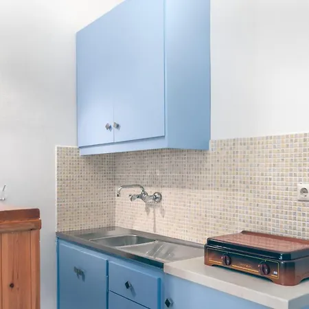 Апартаменты Potamitis House *